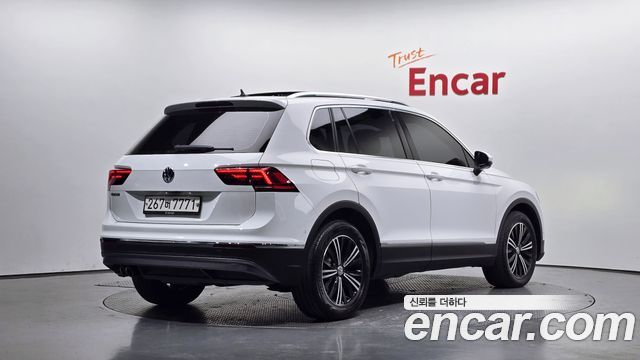2020 Volkswagen Tiguan, VIN WVGZZZ5NZLW870012
