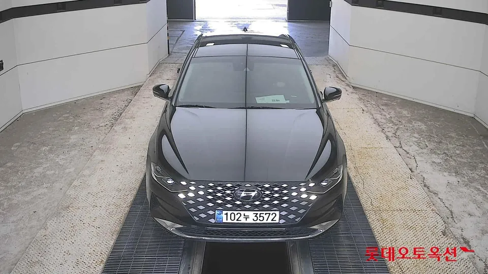 2023 Hyundai Grandeur, VIN KMHF1413BPA153562