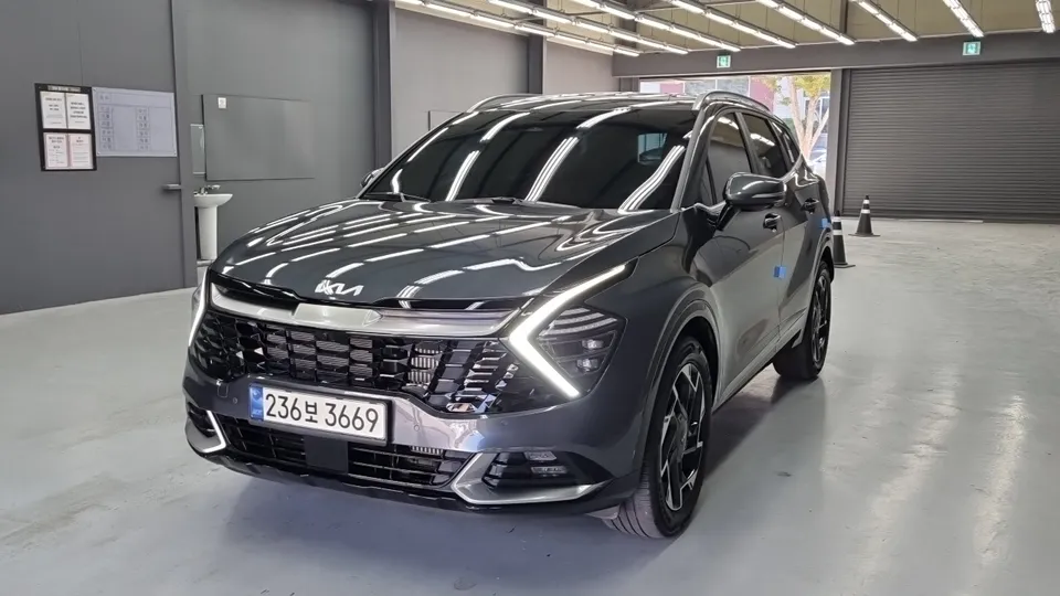 2024 Kia Sportage, VIN KNAPV81BGRK311111