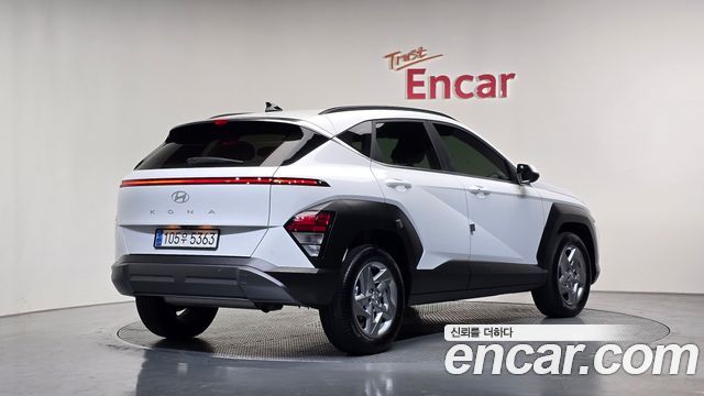 2024 Hyundai Kona, VIN KMHHC813BRU094851