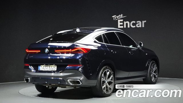 2022 BMW X6, VIN WBAGT8106N9J54344