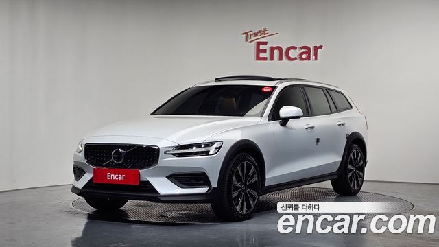 2024 Volvo V60, VIN YV1ZZL129R1139186