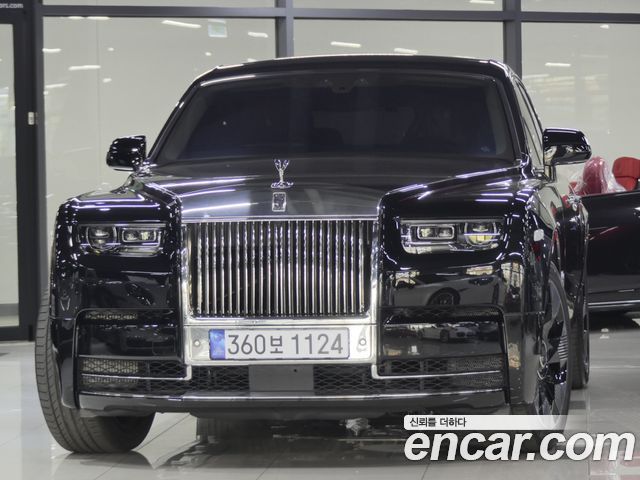 2023 Rolls-Royce Phantom, VIN SCATT6105PU215972