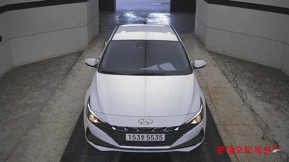 2021 Hyundai Avante, VIN KMHLL41EEMU138458