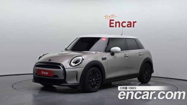 2024 Mini Cooper, VIN WMW41DK08R2V41556