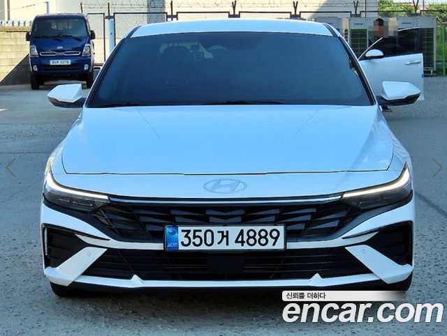 2024 Hyundai Avante, VIN KMHLN41EERU605907