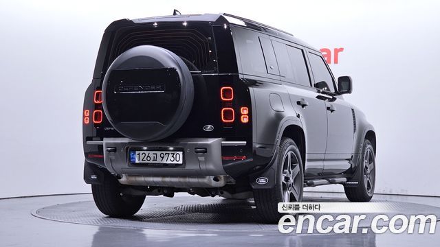 2023 Land Rover Defender, VIN SALEA7BX9P2152789