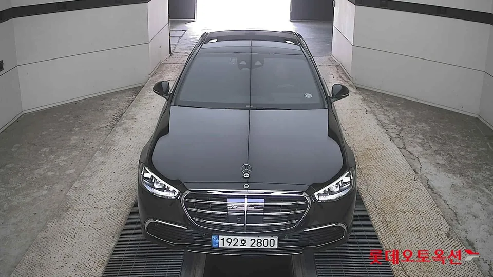 2022 Mercedes-Benz S-Class, VIN W1K6F3AB7NA127605