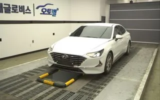 2020 Hyundai Sonata, VIN KMHL341DBLA024882