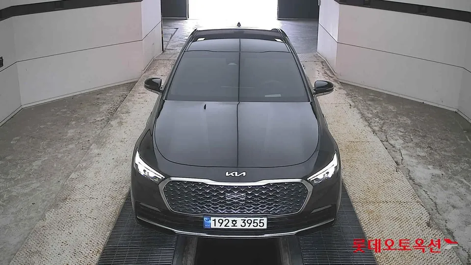 2023 Kia K9, VIN KNAS2418DPS044180