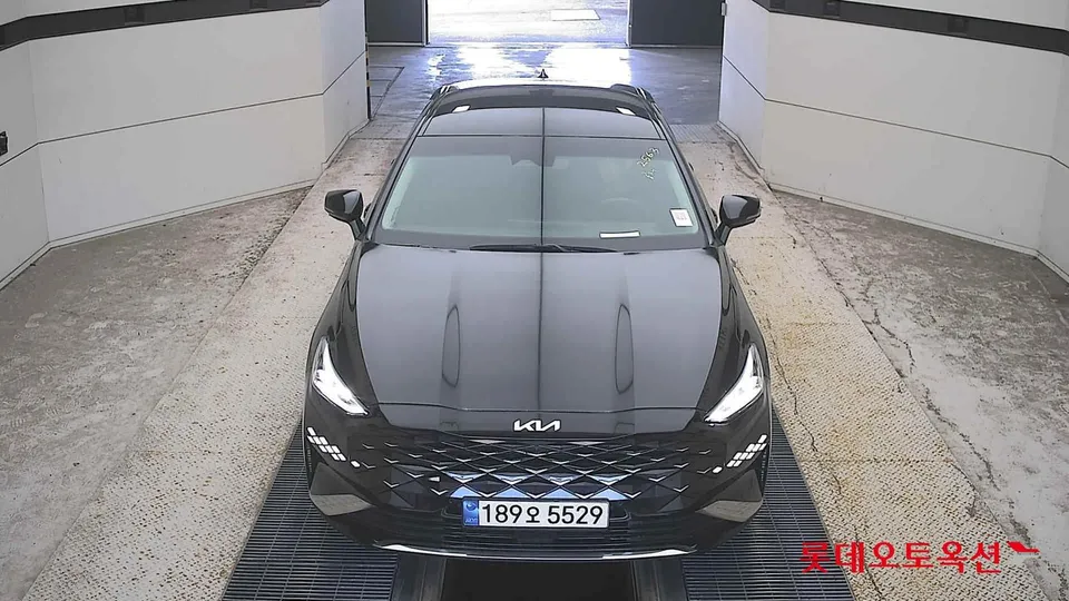 2022 Kia K8, VIN KNAM641BBNA027639