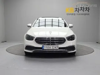 2022 Mercedes-Benz E-Class, VIN W1KZF4FB5NB096439