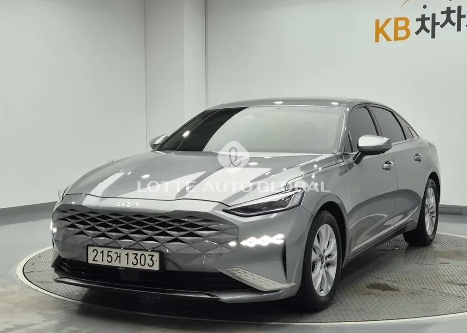 2022 Kia K8, VIN KNAM241BBNA010011