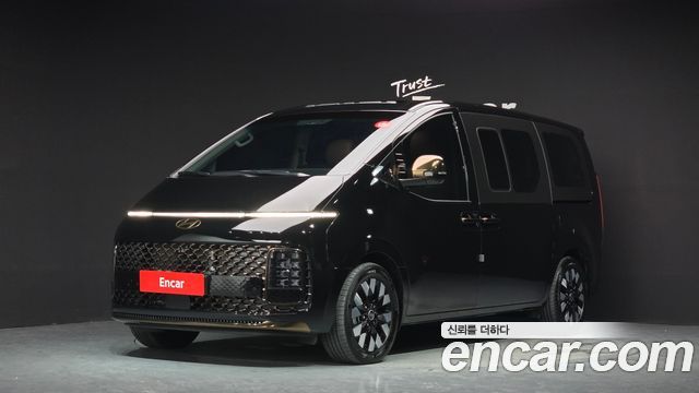 2025 Hyundai Staria, VIN KMHYD81ABSU006006