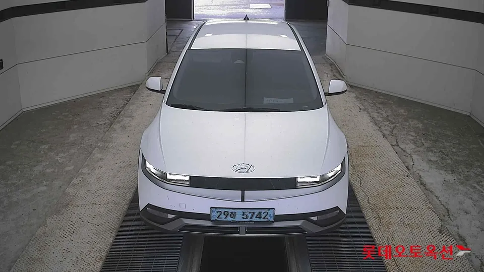 2022 Hyundai Ioniq 5, VIN KMHKN81AFNU008645