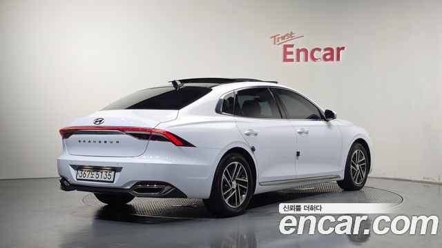 2023 Hyundai Grandeur, VIN KMHF241NBPA523656
