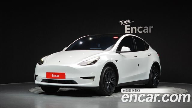 2025 Tesla Model Y, VIN LRWYGCFS1SC809756