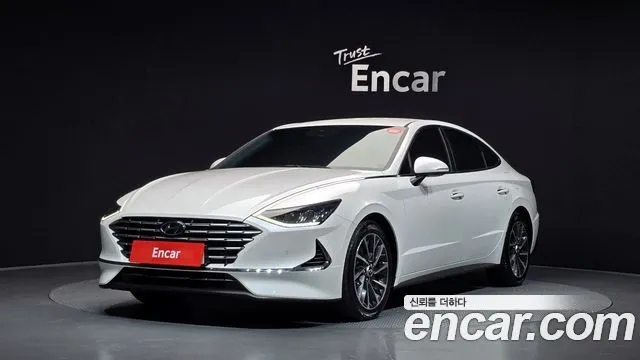 2022 Hyundai Sonata, VIN KMHL241JBNA043648