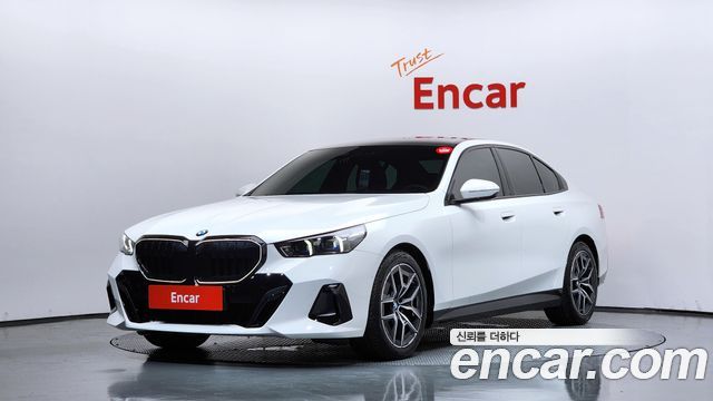 2026 BMW 5-Series, VIN WBA21FJ05TCW31219