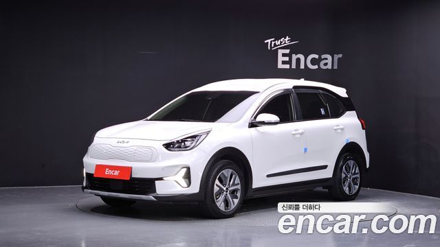2023 Kia Niro, VIN KNAA381GFPT002589
