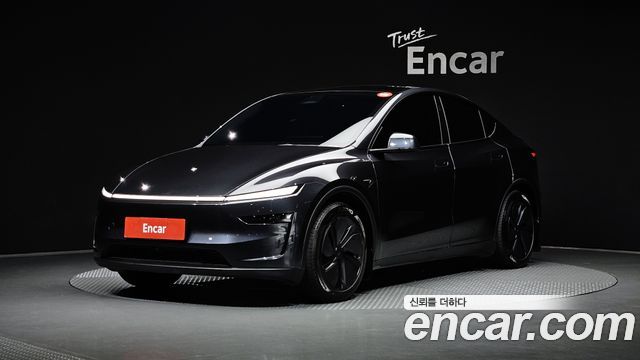 2025 Tesla Model Y, VIN LRWYGCFJ4SC326303