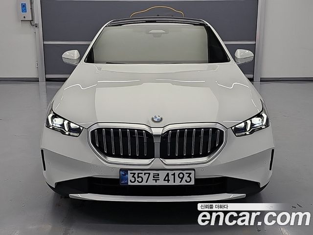 2025 BMW 5-Series, VIN WBA51FJ07SCU65331