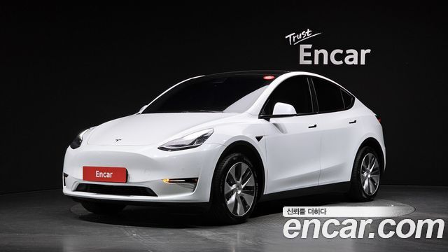 2021 Tesla Model Y, VIN 5YJYGDED6MF238993