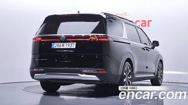 2021 Kia Carnival, VIN KNANE813BMS117298