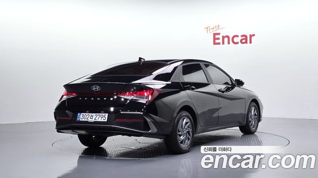 2025 Hyundai Avante, VIN KMHLN41EESU990941