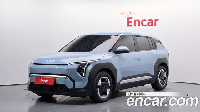 2025 Kia EV3, VIN KNAFB81BFSS006637