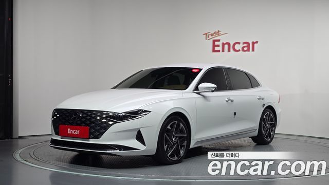 2021 Hyundai Grandeur, VIN KMHF241GBMA439826