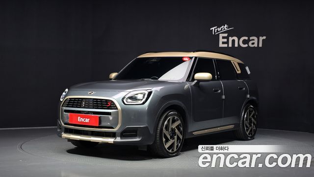 2025 Mini Countryman, VIN WMW21GA03S7R79890