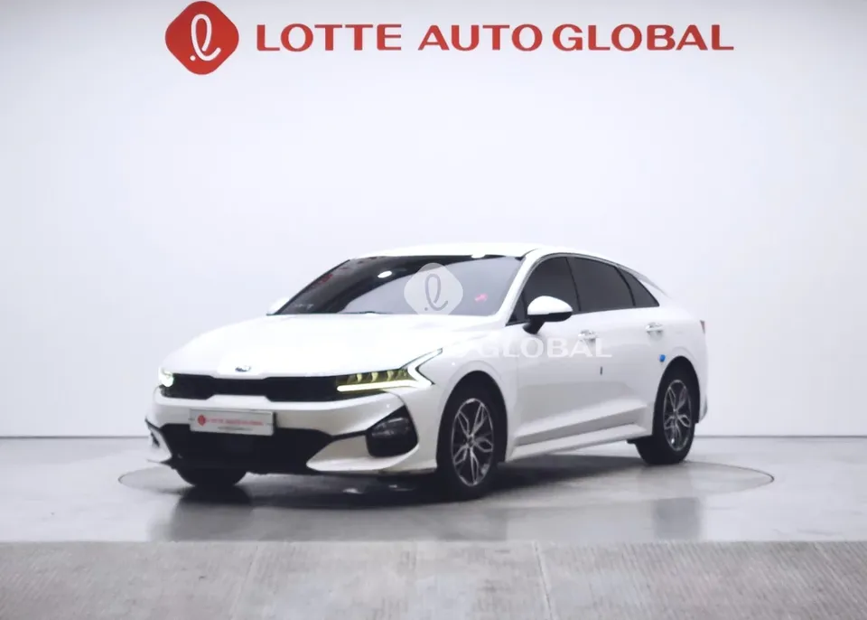 2020 Kia K5, VIN KNAG241ABLA075743