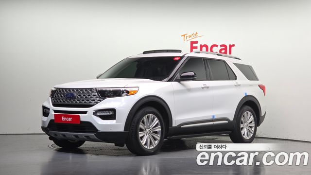 2021 Ford Explorer, VIN 1FMSK8FH8MGC01765