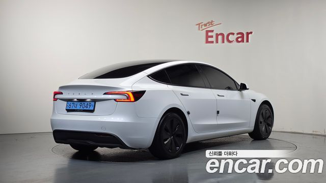 2024 Tesla Model 3, VIN LRW3E7FS5RC128761