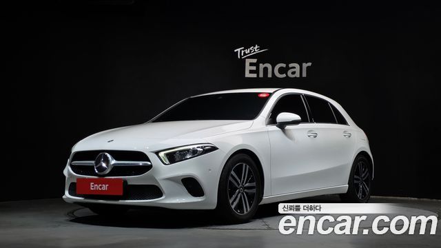 2022 Mercedes-Benz A-Class, VIN W1K3F4EB2NJ377885