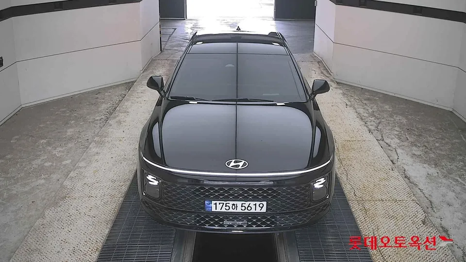 2023 Hyundai Grandeur, VIN KMHN341EDPA052498