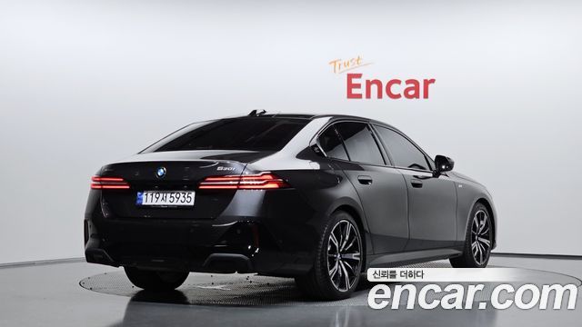 2024 BMW 5-Series, VIN WBA51FJ05RCR07209