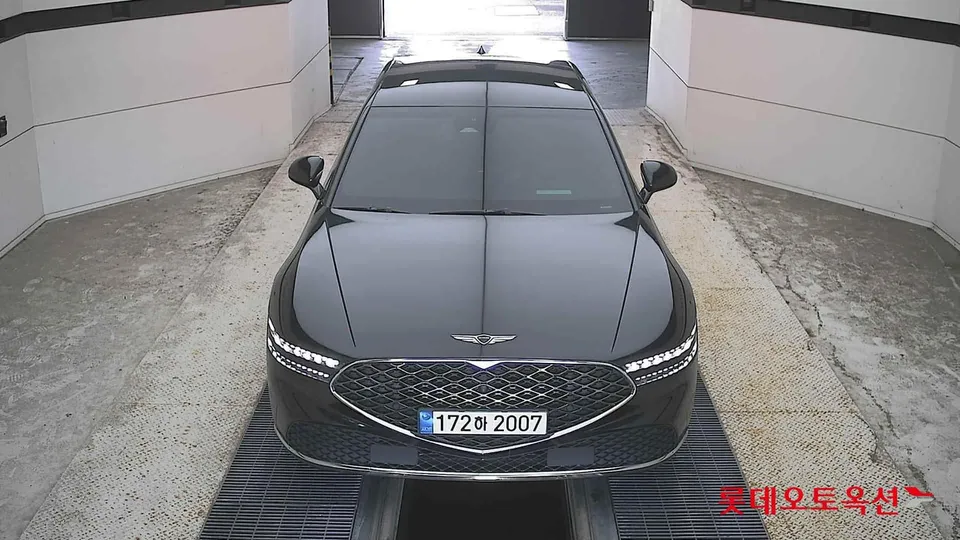 2022 Genesis G90, VIN KMTFA41DDNU007467