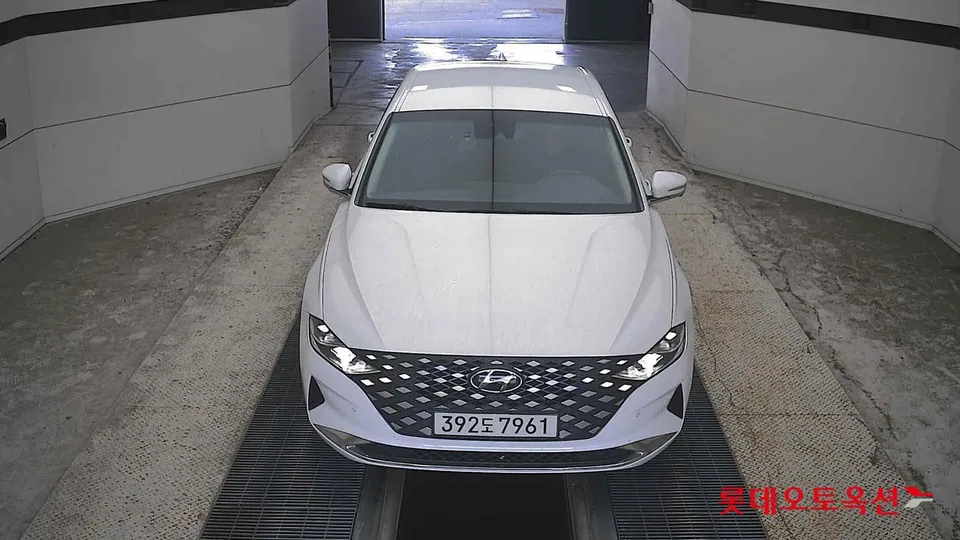 2020 Hyundai Grandeur, VIN KMHF241GBLA341159