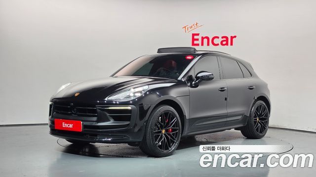 2022 Porsche Macan, VIN WP1AF295XNLB45578
