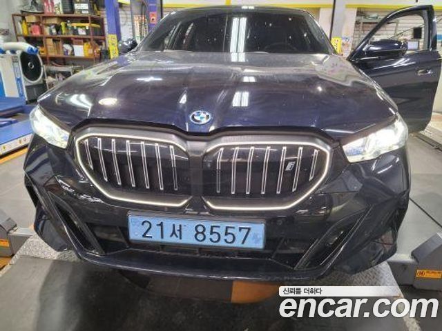 2025 BMW i5, VIN WBY31FK08SCT62961