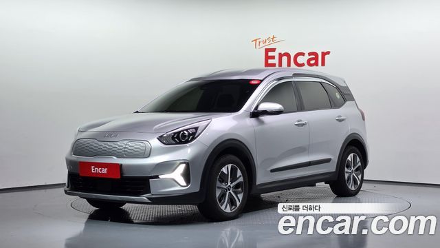 2024 Kia Niro, VIN KNAA381GFRT021700