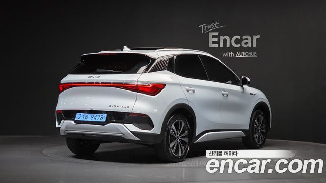 2025 BYD Atto 3, VIN LGXCE4CB7S2116292