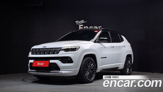 2022 Jeep Compass, VIN 3C4NJDEB4NT204170