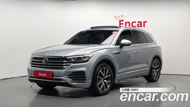2023 Volkswagen Touareg, VIN WVGZZZCRXPD014045