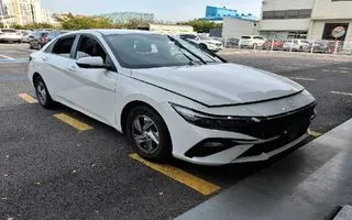 2024 Hyundai Avante, VIN KMHLM41EERU553066