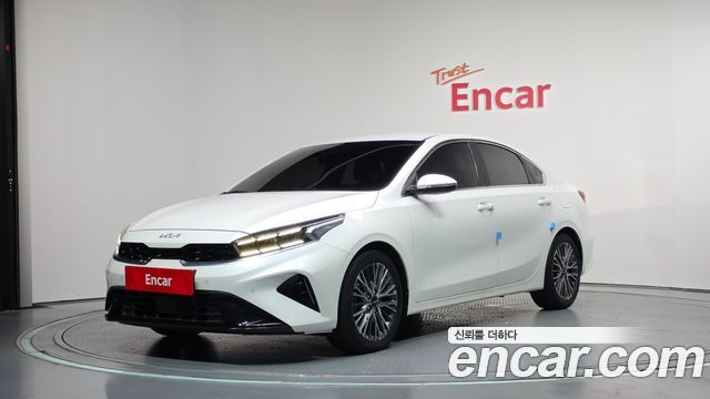 2022 Kia K3, VIN KNAF341BENA946221