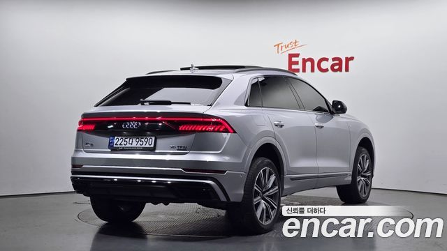 2021 Audi Q8, VIN WAUZZZF12MD020733