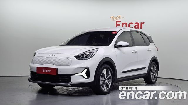 2024 Kia Niro, VIN KNAA181GFRT015758